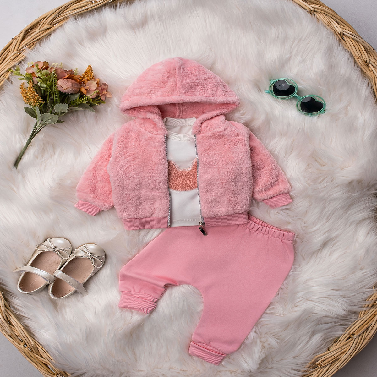 V-018 TAVŞALI HIRKALI ÜÇLÜ TAKIM